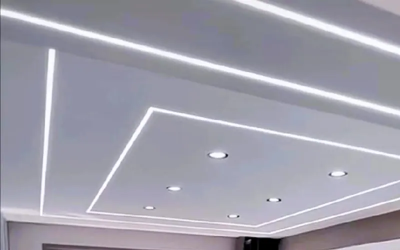 تجهيزات إنارة خطية وسبوت لايت من صور النشاط